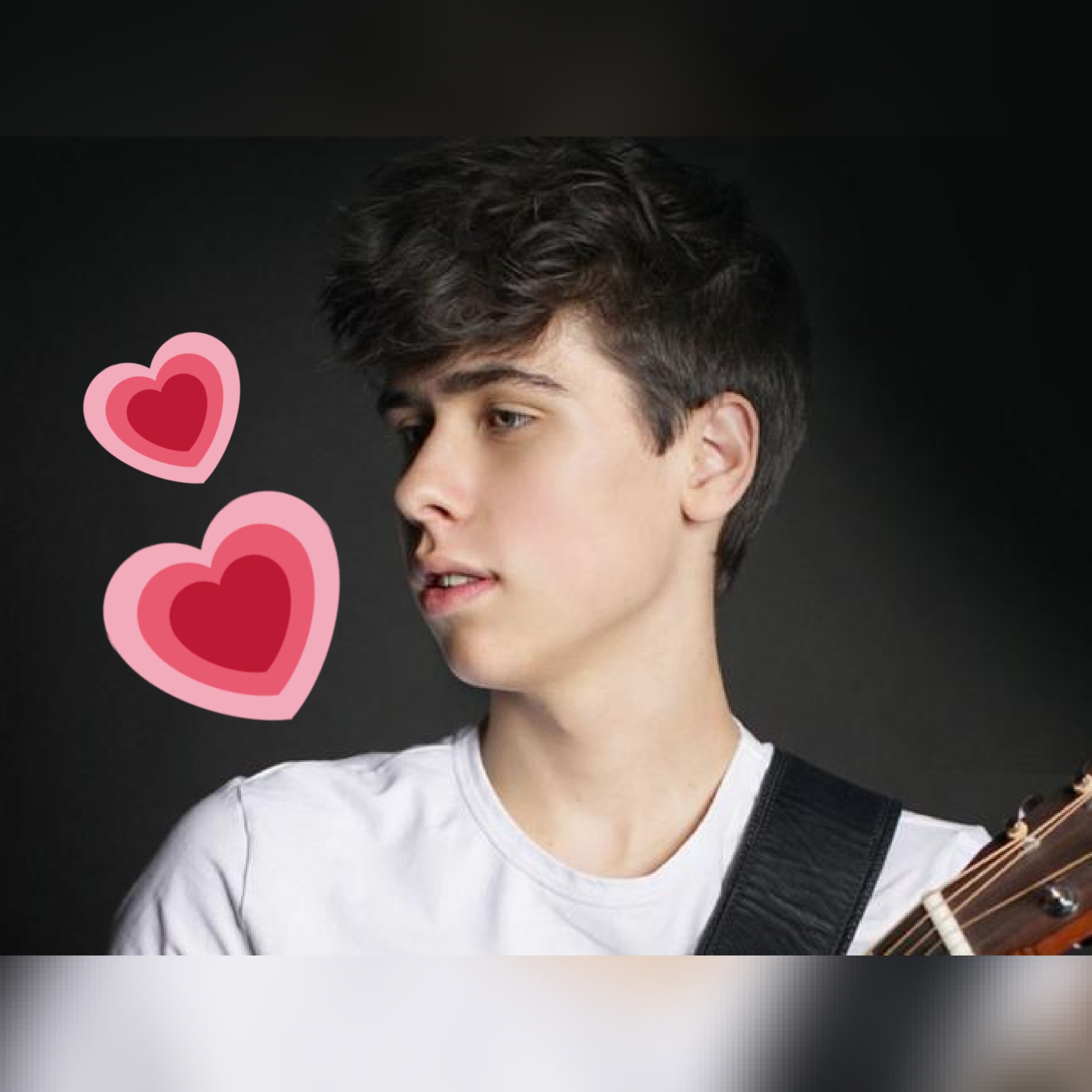 Artur Sikorski ma dziewczynę?! Fani są tego pewni! YoungStars.pl Podążamy za Tobą